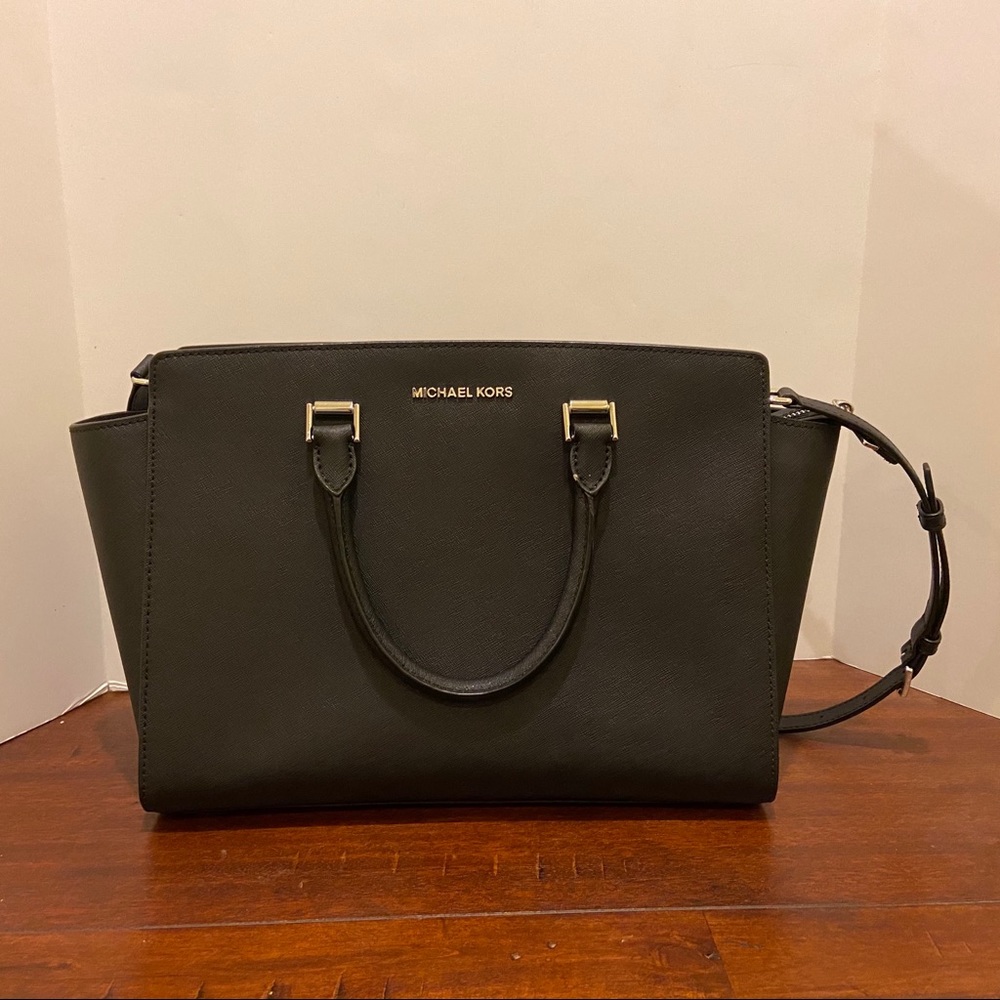 🔥Michael Kors Black Leather Satchel Purse🔥